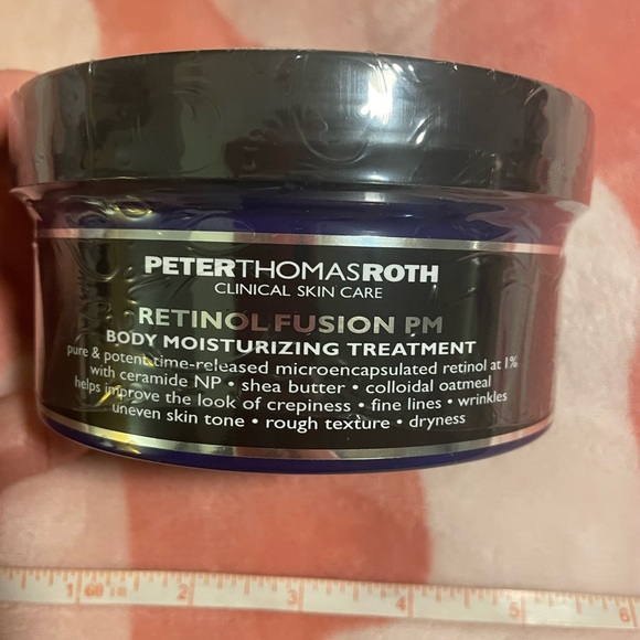 Peter Thomas Roth Retinol Fusion PM Body Moisturizing Treatment- Mega Size 16 Oz - Picture 2 of 7